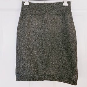 *Like new* Express Silver Sparkle Bodycon Skirt!